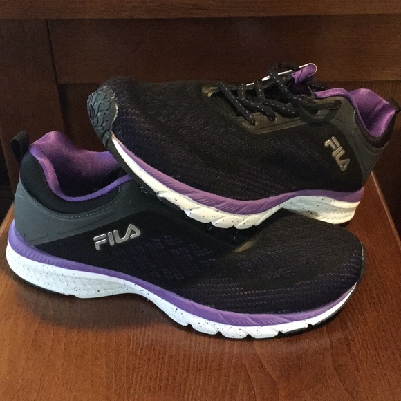 memory foam running trainers